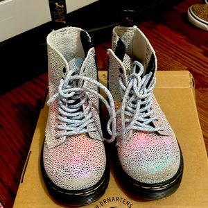 Dr Martin kids size 7